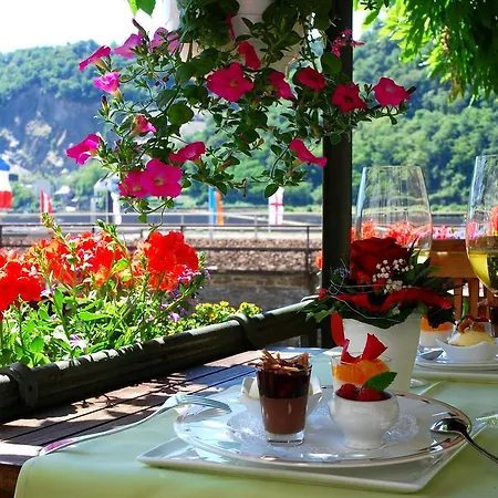 호텔 Zum Turm 카웁